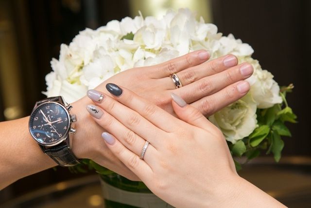 男性がつけるとこんなかんじになります