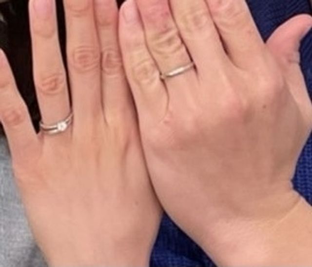 先日お店に指輪を取りに行った時にとってもらいましたー！