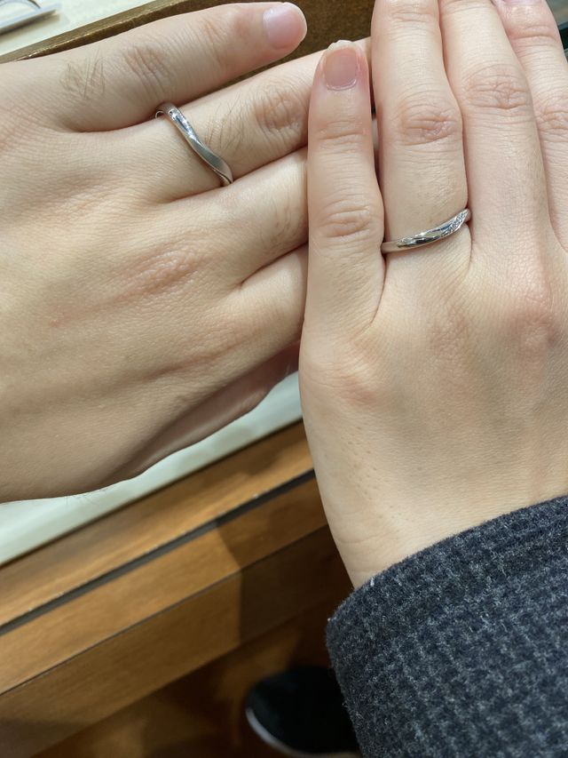 左新郎　右新婦