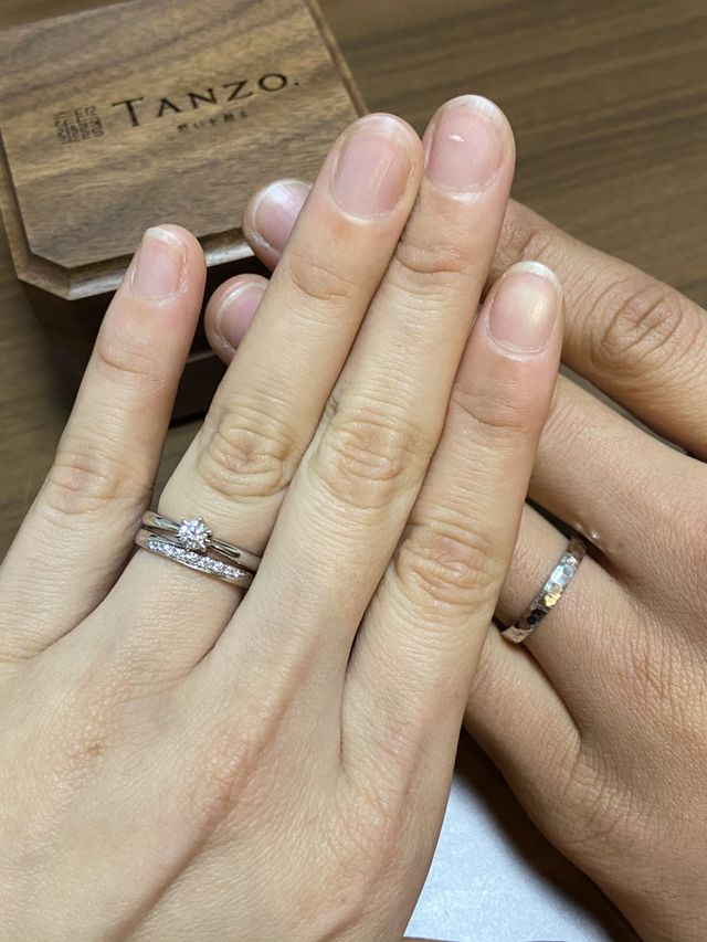 入籍指輪と、婚約指輪です