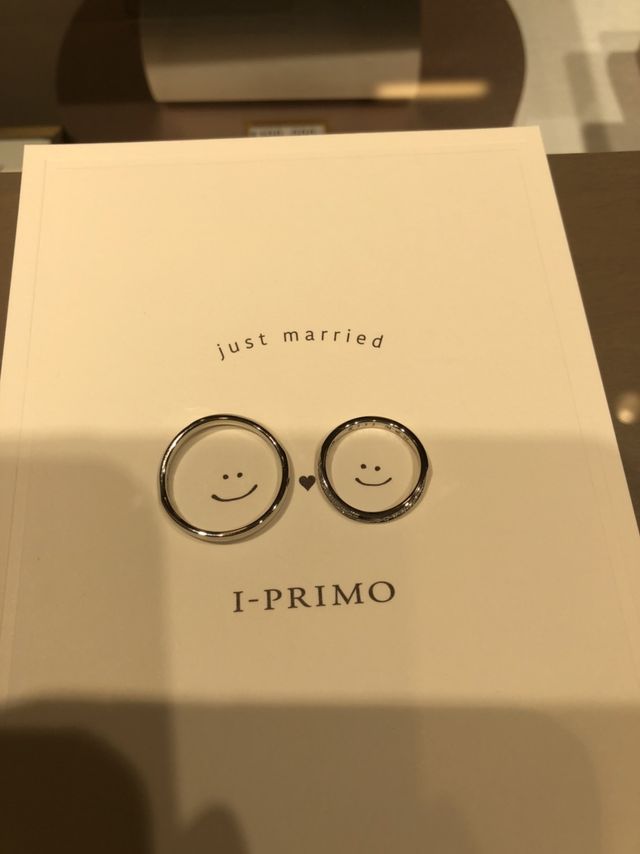 デザインもすごく素敵で、指輪をはめた瞬間にときめきました。