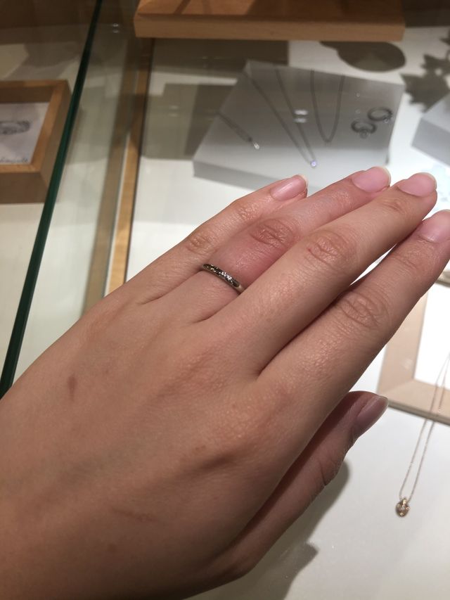 結婚指輪単体でつけました