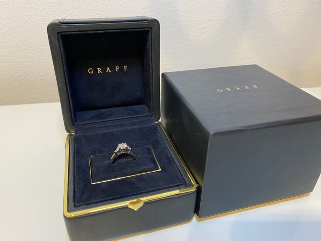 瑞々しくうっとりする輝きです