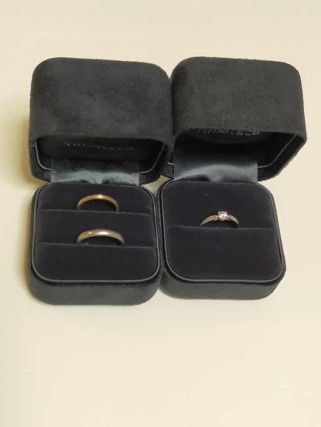 結婚指輪と婚約指輪