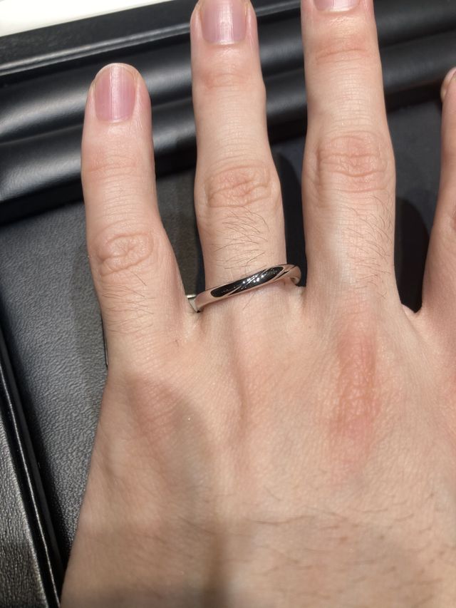 試着のリングは少し大きめでした。