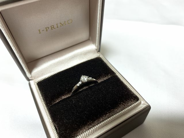 0.27カラットです