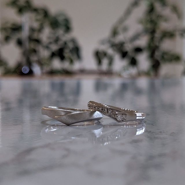 Ｖ字リングに好みのアレンジをして頂きました。