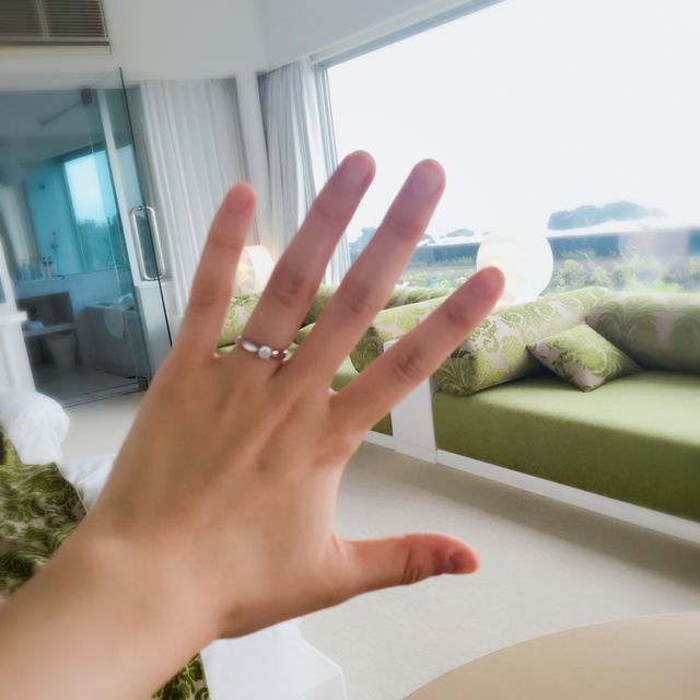 手を可愛いらしく見せてくれるデザインに惹かれました。