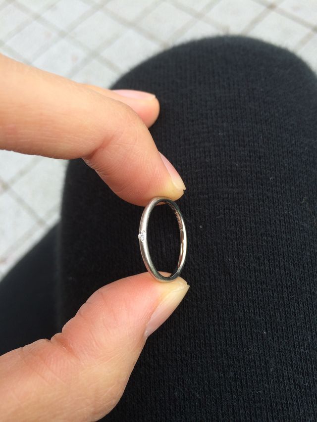 見えづらいが裏に刻印も