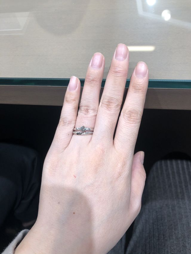 実物はもっと綺麗です。気に入りました。