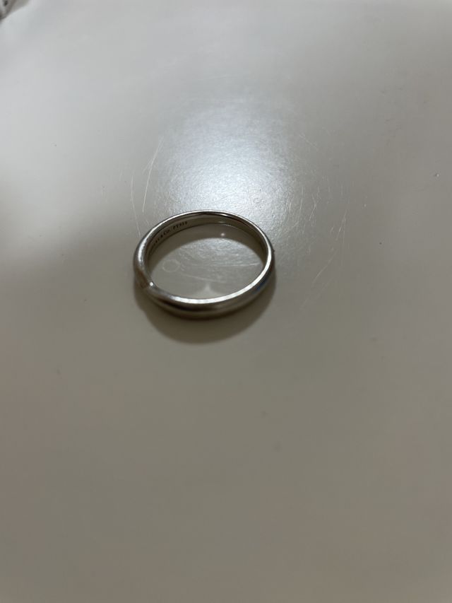 シンプルなリングです