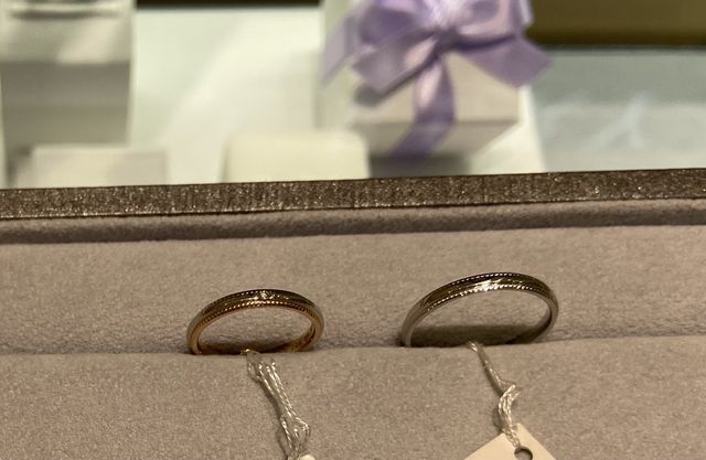 ストレートな形です。