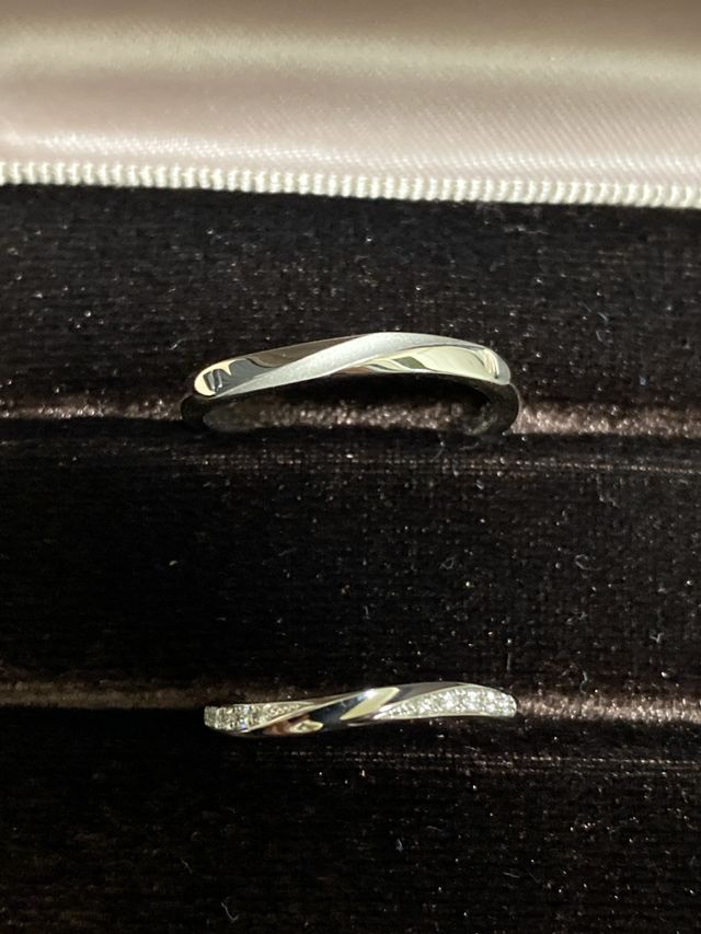 ペルセウスというペアの指輪です。
