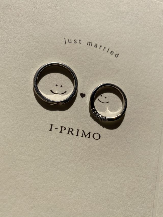 さりげないVラインの指輪！！
