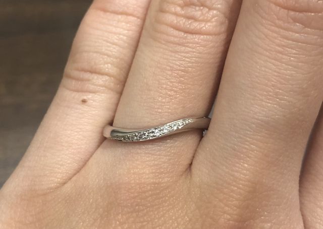 ウェーブタイプのゆびわ