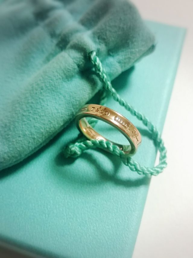 ブルーボックスとリングです。