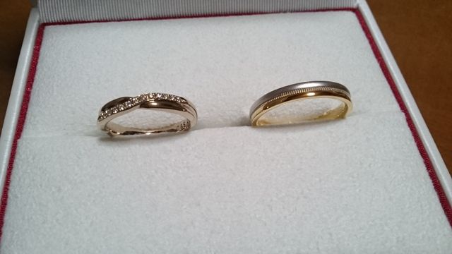 左側が女性用縁 右肩が男性用東雲