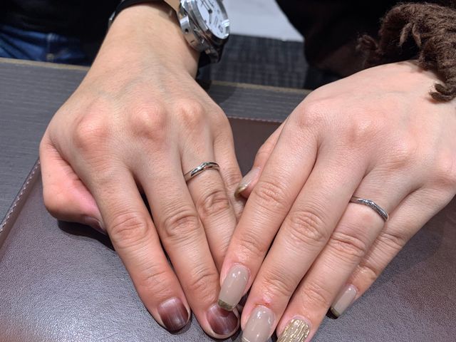 2人で初めて付けた時の写真です！！