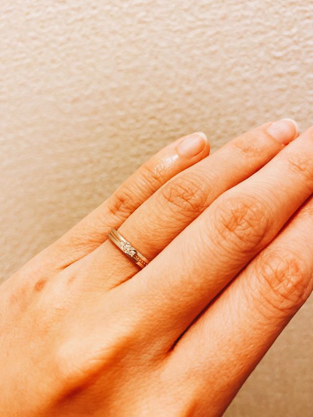 リングが角ばってはいるが、着け心地はとても滑らか！