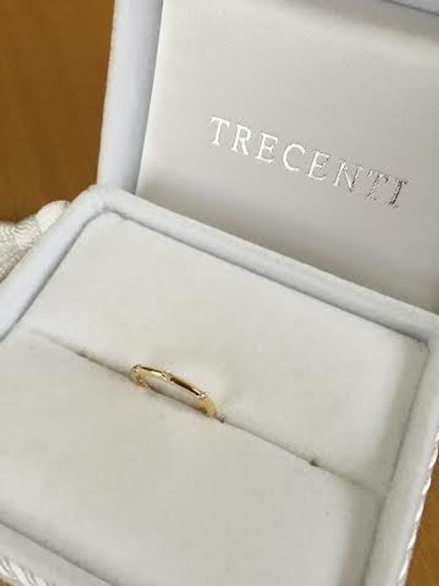 横から見ると少し幅がありますが着けた感じは気になりません