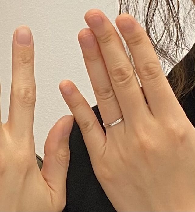 着用したイメージです。画質が良くないですが…。