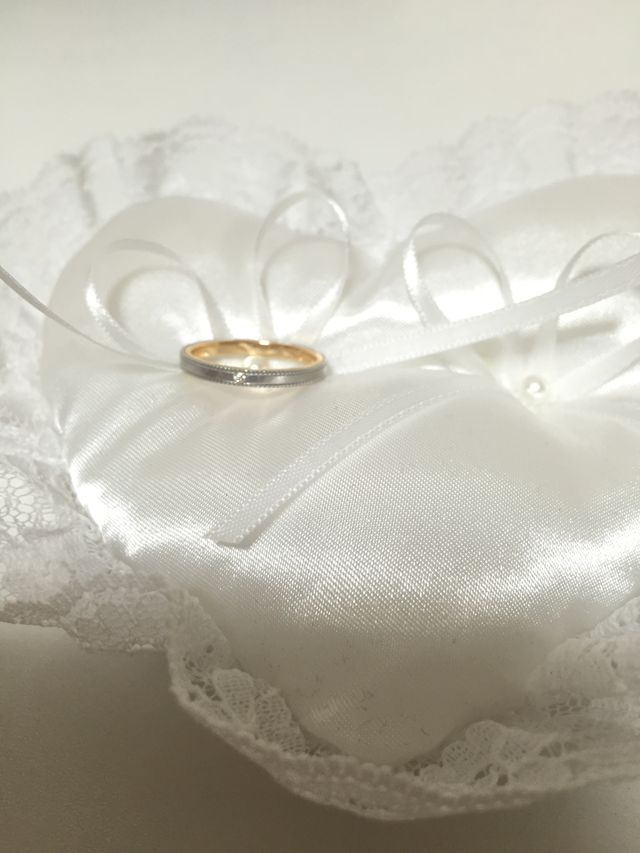 内側が、ゴールドなので置いてても映えます