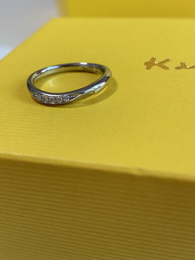 ウェイヴの波の部分をつや消しなしにしてもらいました。