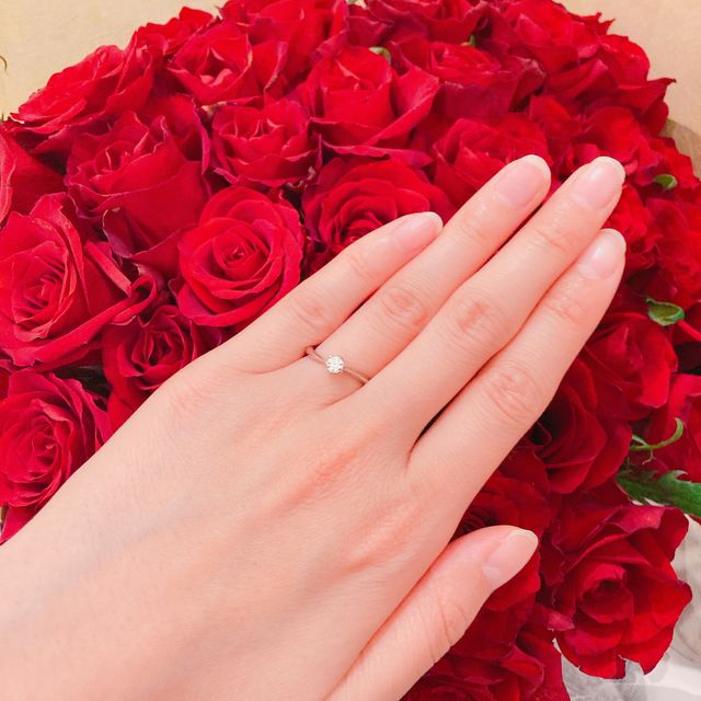 普段使いができるダイヤのサイズとシンプルなデザイン♪