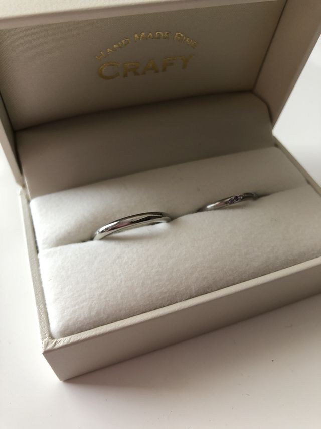 ペアで作りました。旦那の方はその日に受け取れました。