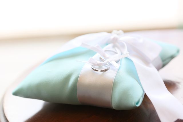 ティファニーブルーのリングピローを作成しました。