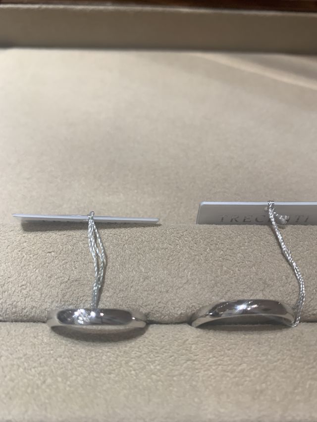 親切で丁寧な対応をして頂き、楽しく指輪を選ぶ事ができました！