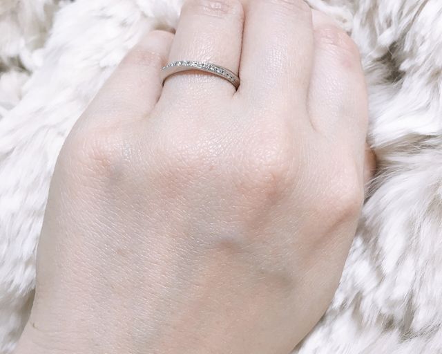 ダイヤの並びがすごく綺麗で繊細で、決め手になりました。