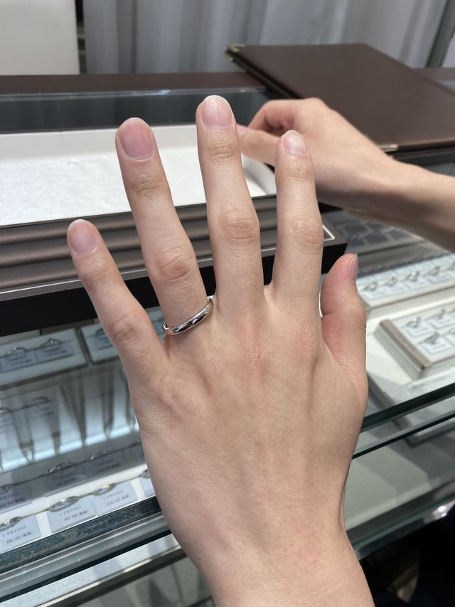 当方男の着用時の写真となります(ニ枚目)