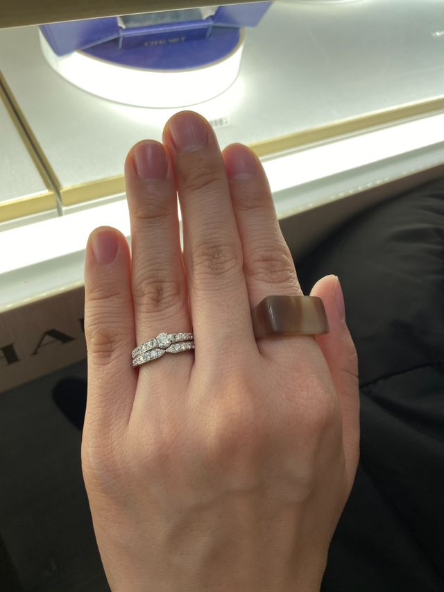 ショーメのトリオンフドゥショーメバンドーリングです。