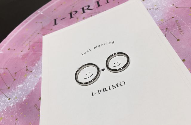 受け取り後すぐに記念撮影用の台紙とともに撮影しました