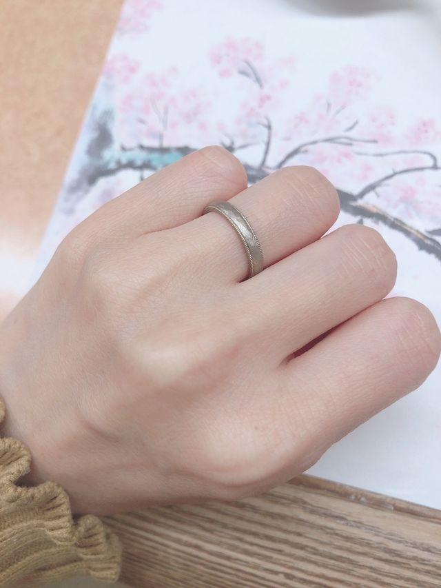 新婦側のリング
