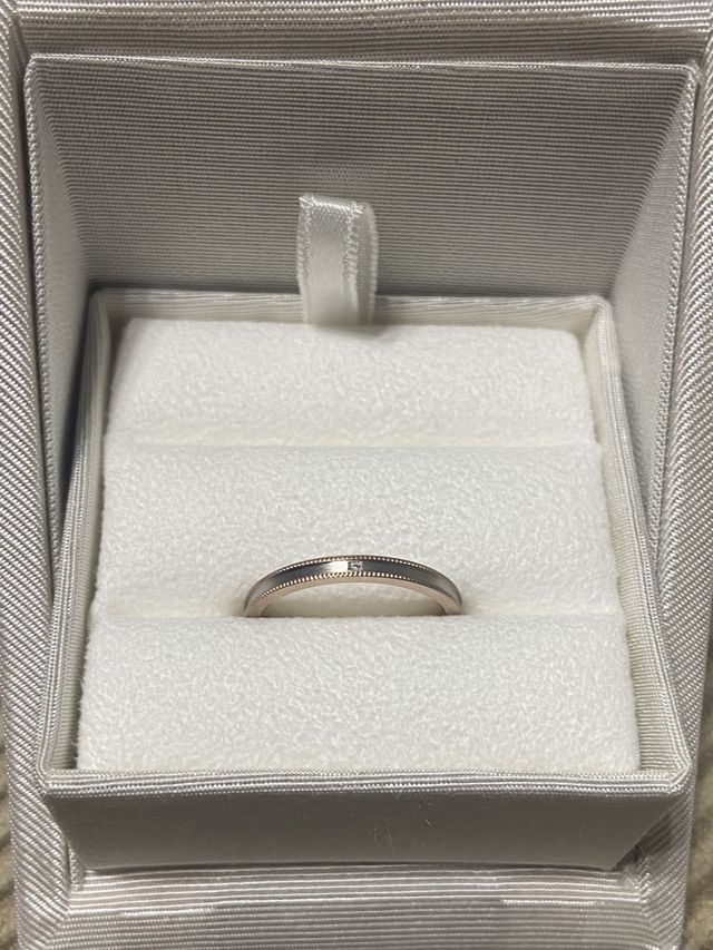 シンプルなデザインで気に入っています！