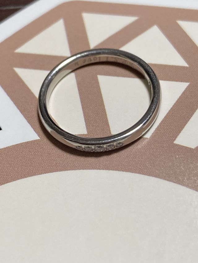 厚みは均一です