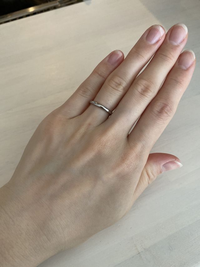 シンプルなプラチナリング