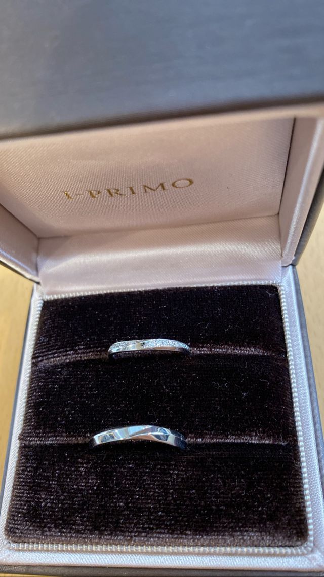 細かいダイヤがキラキラ綺麗で気に入りました☆