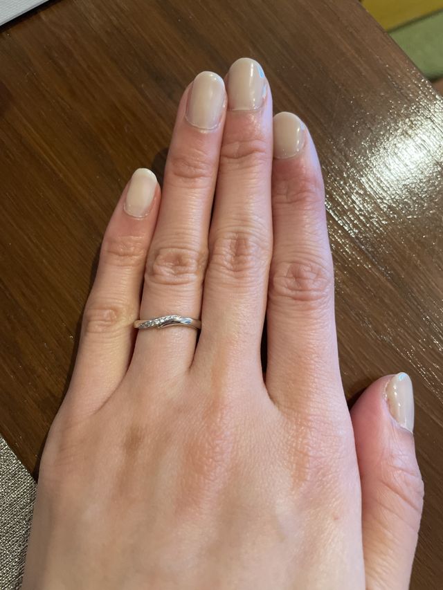 柔らかいウェーブラインのノクターナルとても綺麗です。