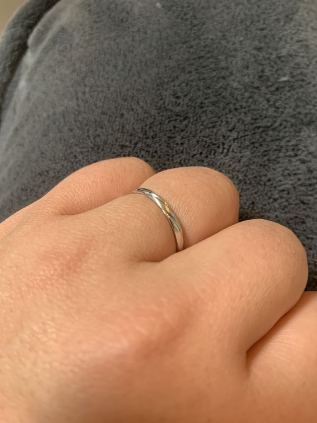 サイズ感もよく
いやらしくないシンプルさが良いです。