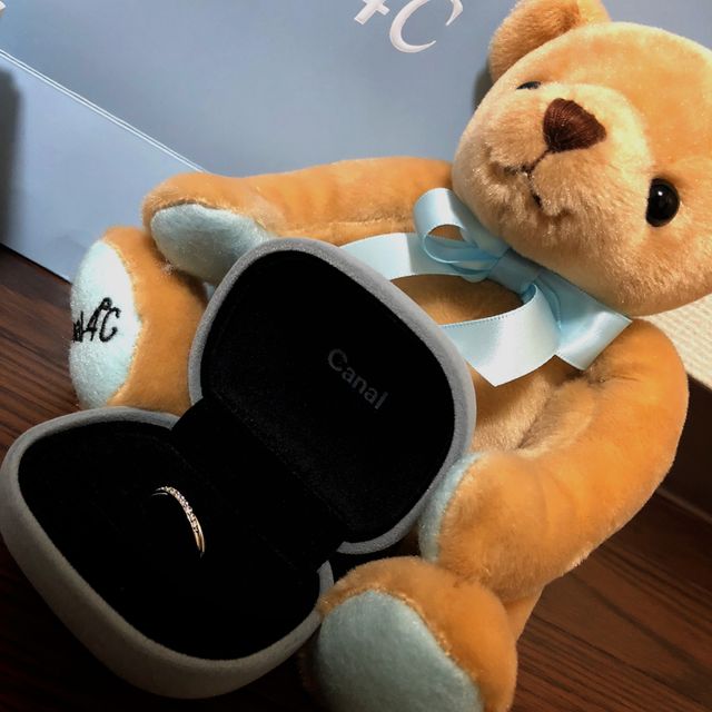 とってもかわいいです！テディベアはオルゴールが鳴ります！