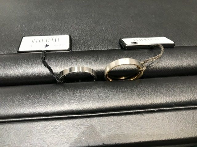 シンプルな結婚指輪