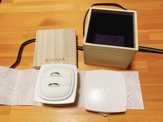 素敵な桐の箱に入って届きました。