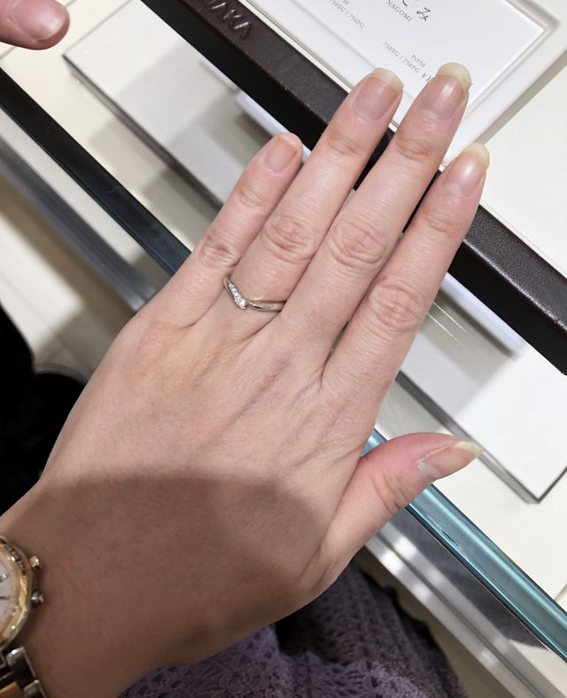 初桜　UIZAKURA という名前の指輪です