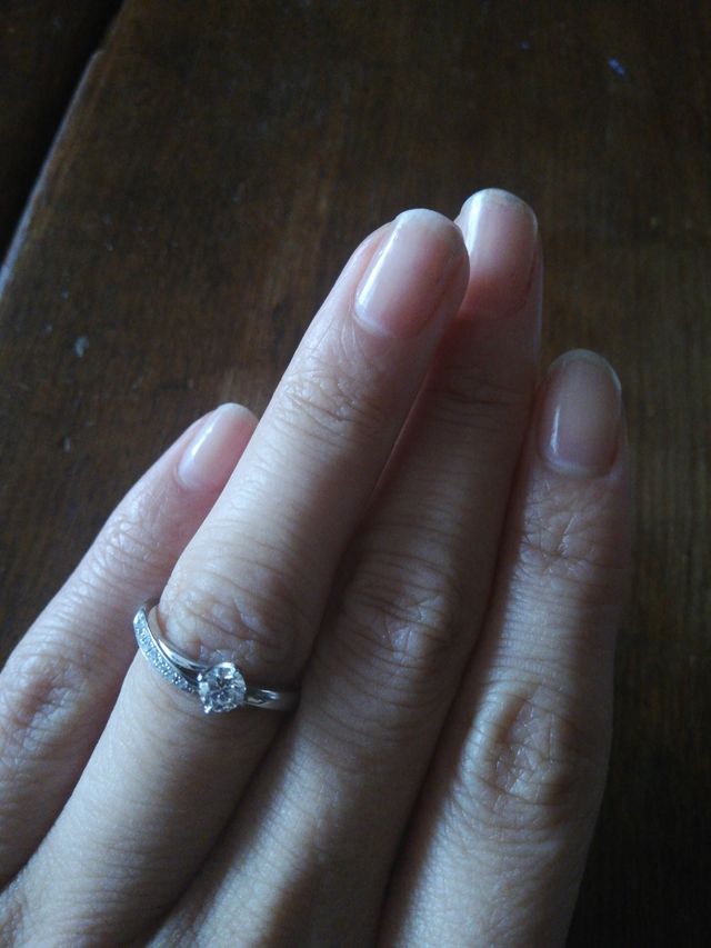 指がきれいにとても見えます