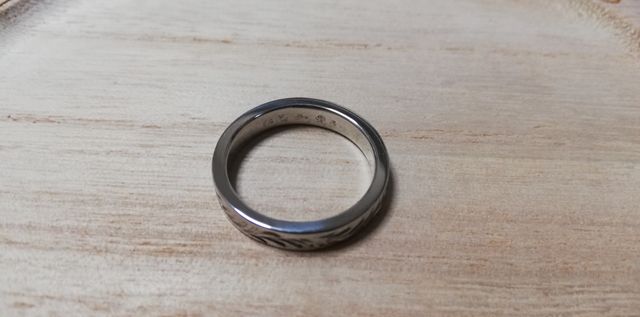 名前の間を私の名前愛弓にちなんで弓矢にして頂きました笑