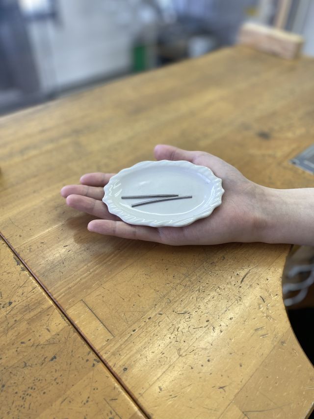 作業のいちばんはじめ、棒状のプラチナ