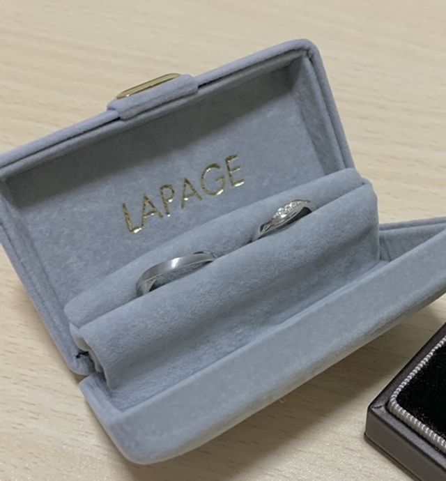 デザインはマリーゴールド